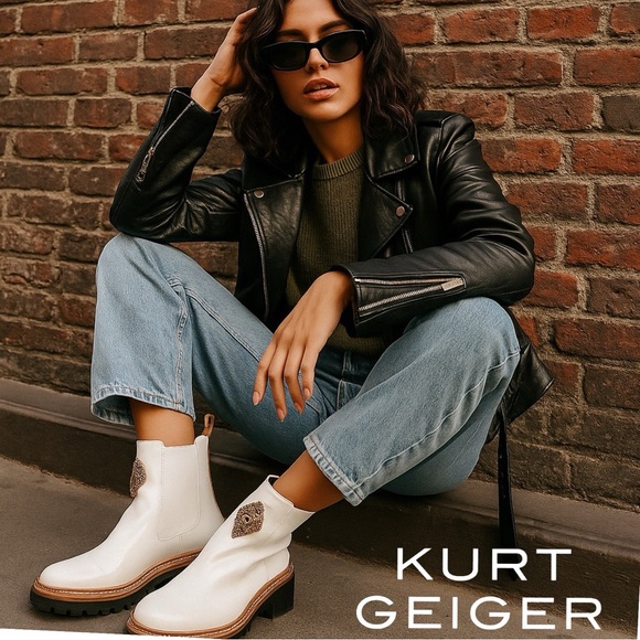 NWOB $275 Kurt Geiger London Chelsea Boots Size 38.5 - Picture 1 of 11